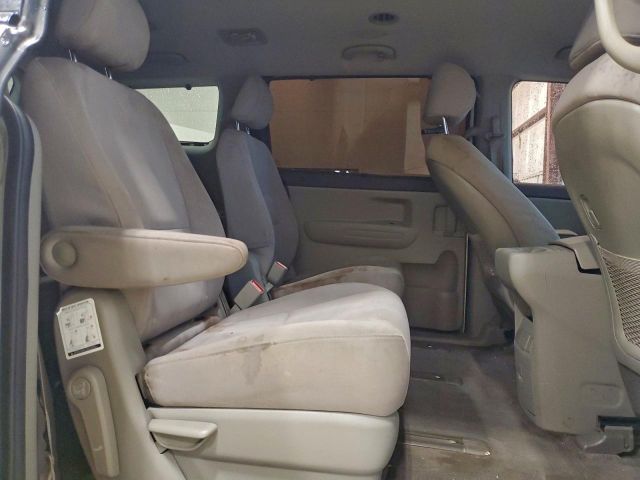 2015 KIA SEDONA