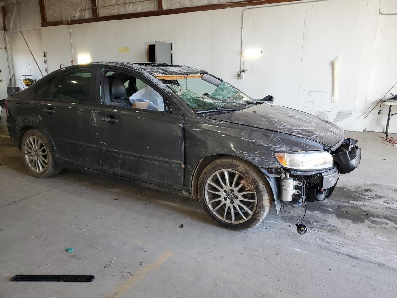 2011 VOLVO S40