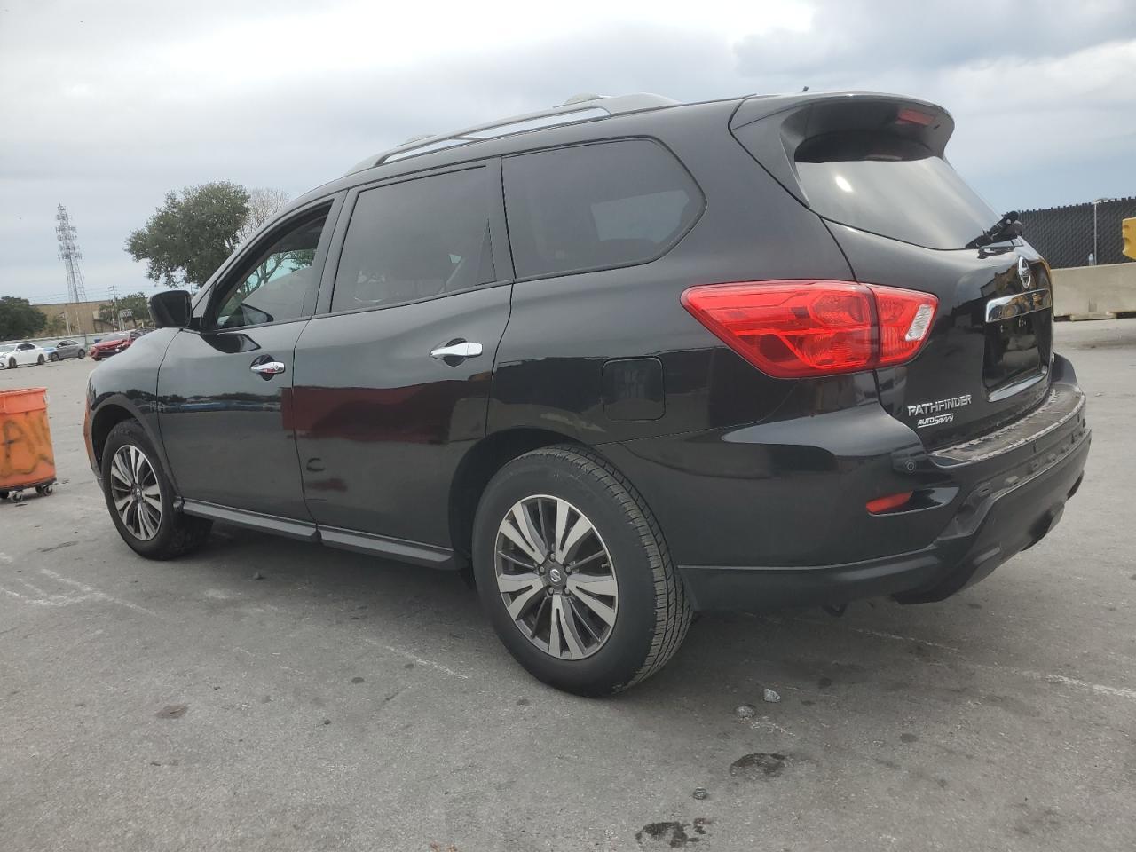 2018 NISSAN PATHFINDER