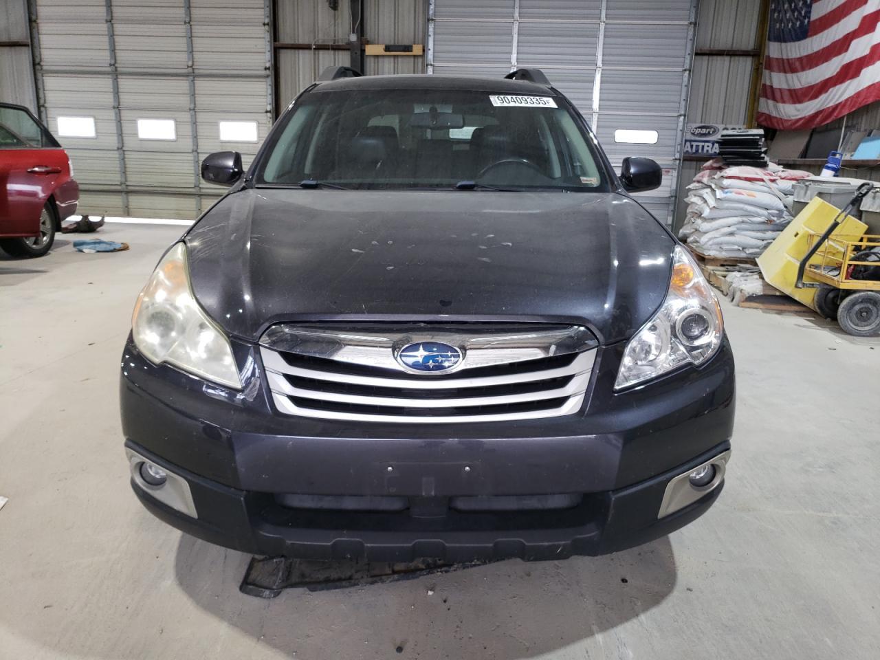 2010 SUBARU Outback