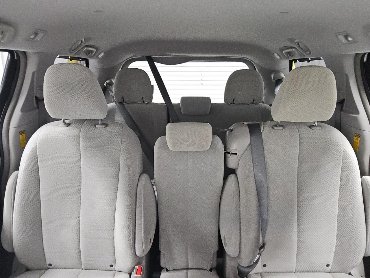 2014 TOYOTA SIENNA