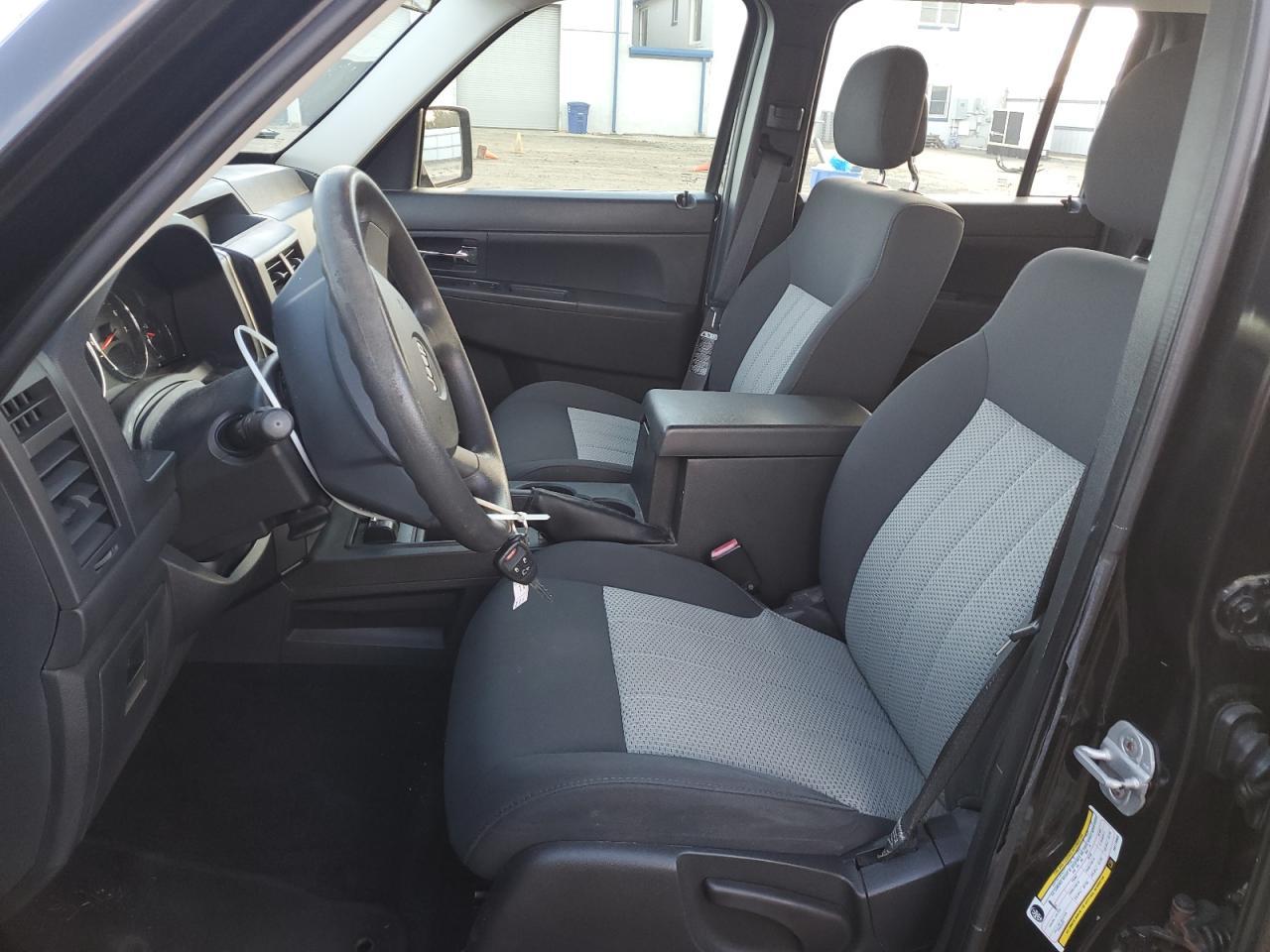 2010 JEEP Liberty