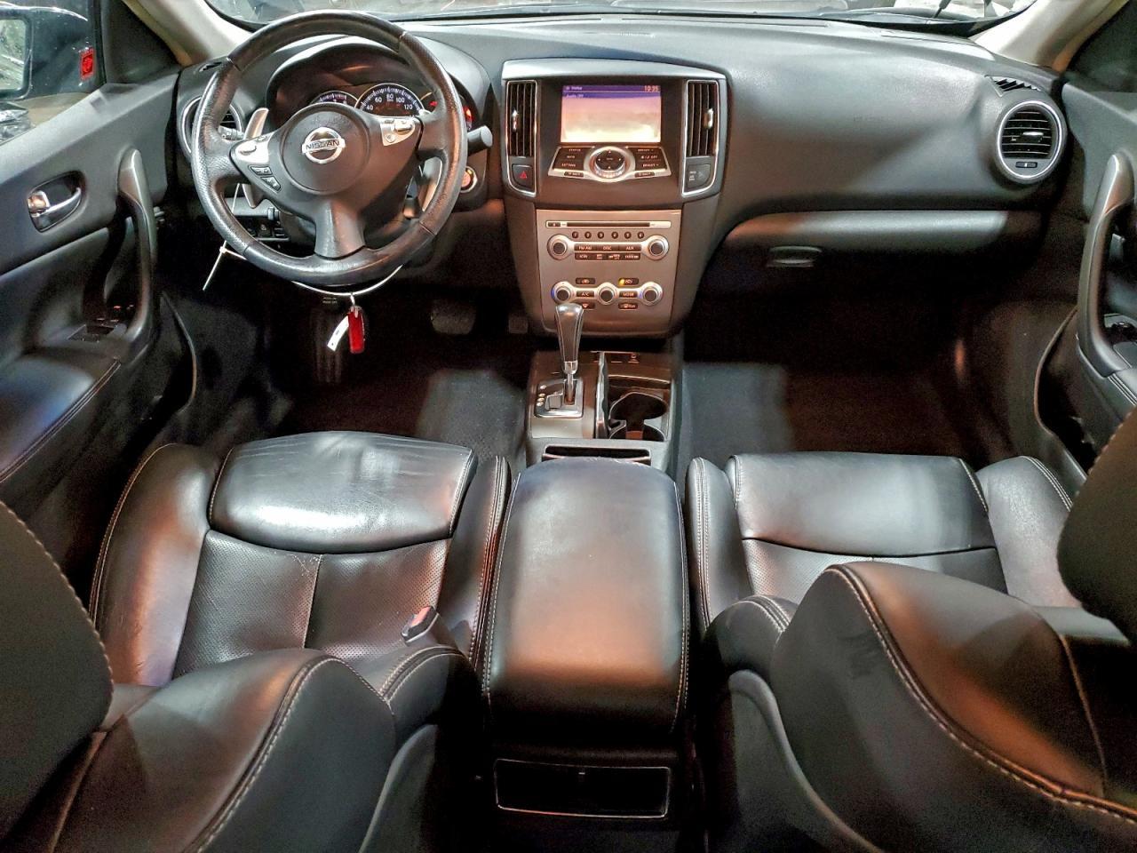 2013 NISSAN Maxima