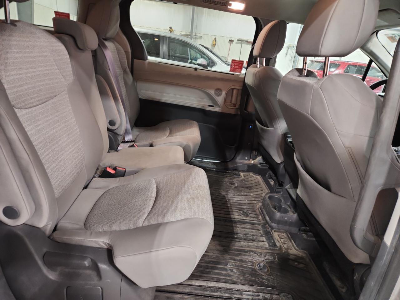 2021 TOYOTA SIENNA