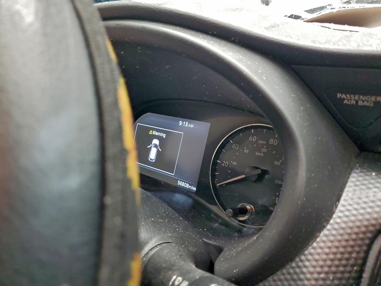 2024 NISSAN KICKS