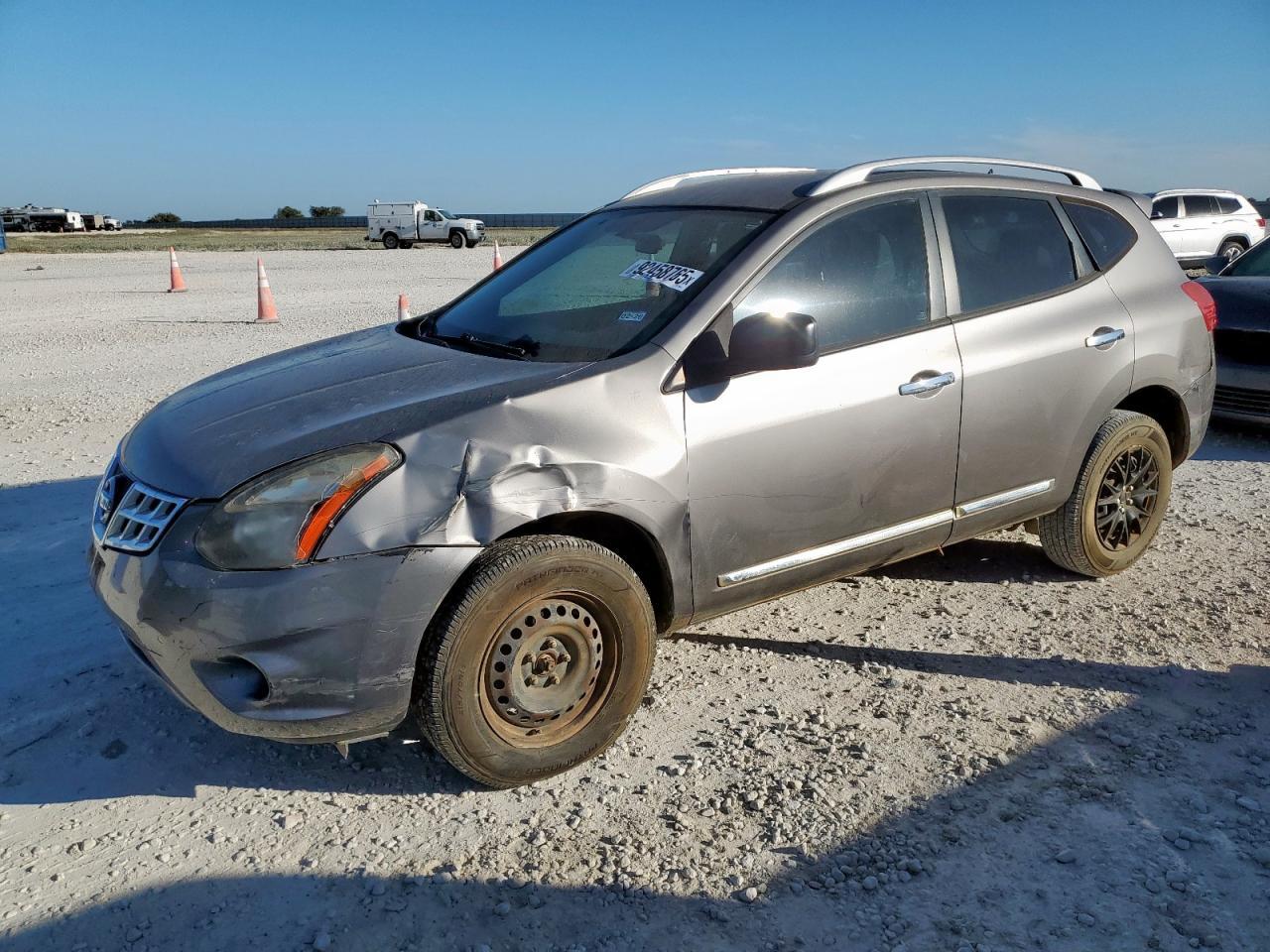 2015 NISSAN ROGUE