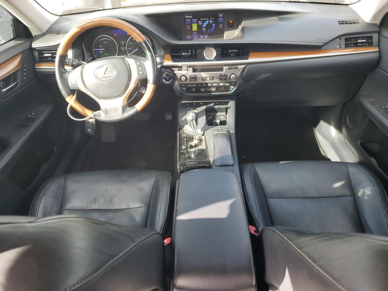 2013 LEXUS ES 300H