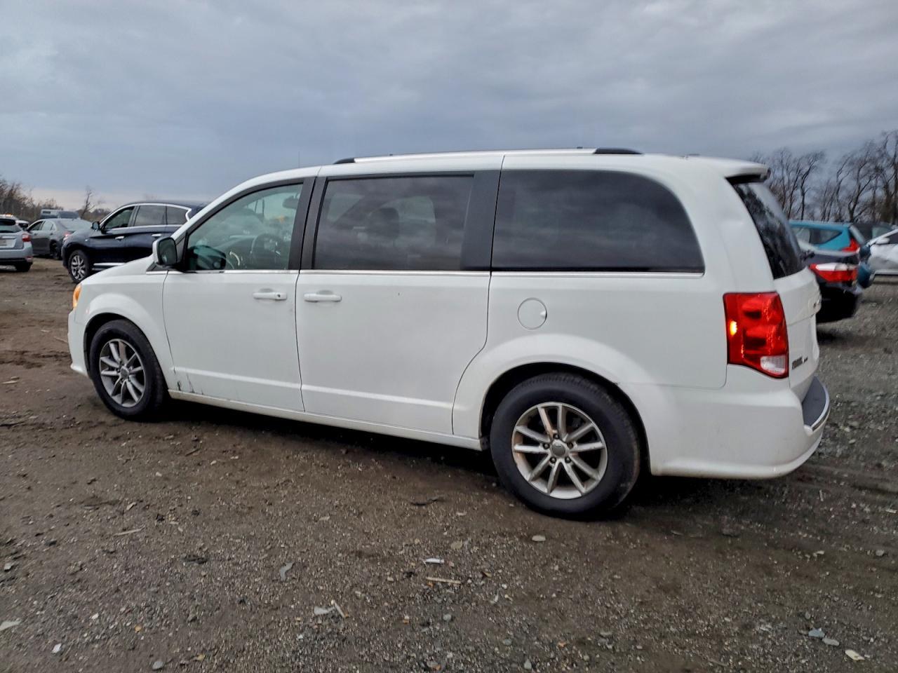 2018 DODGE GRAND CARAVAN