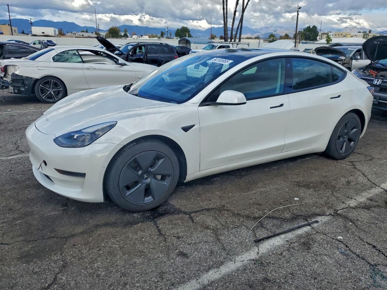 2021 TESLA MODEL 3