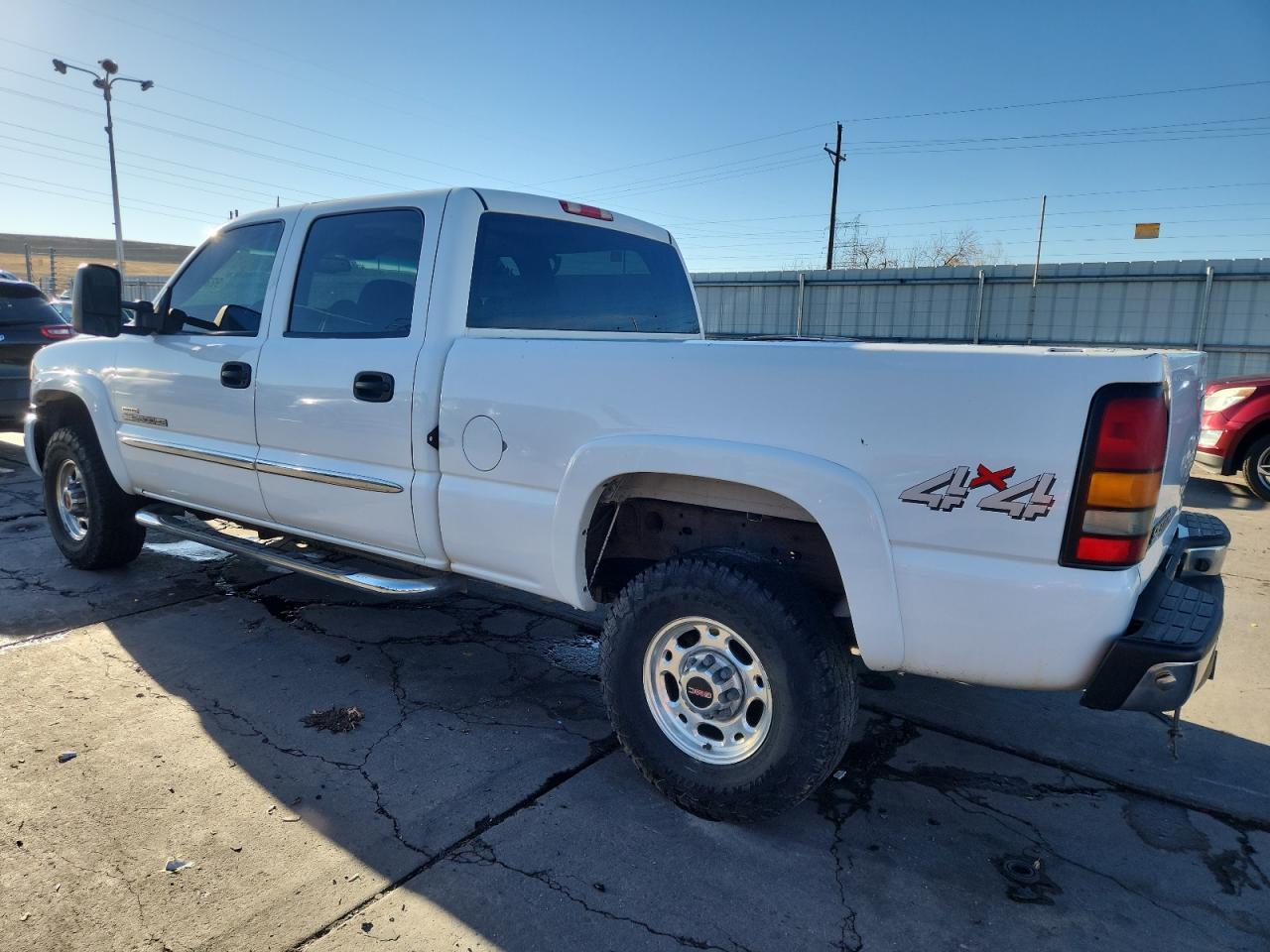 2005 GMC Sierra