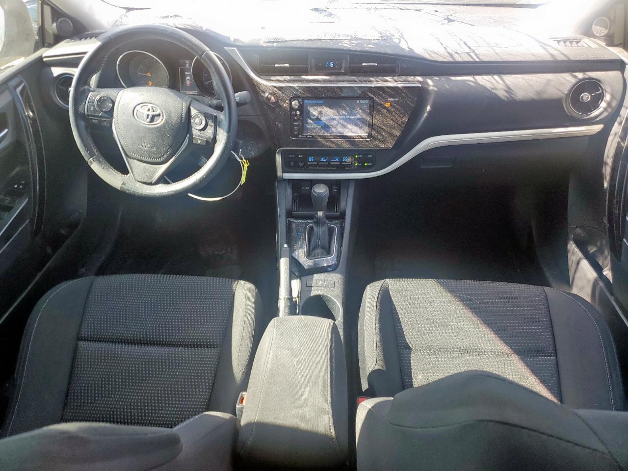 2017 TOYOTA COROLLA