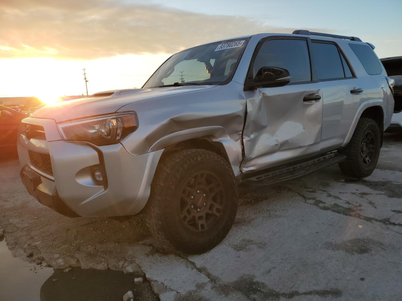 2021 TOYOTA 4Runner