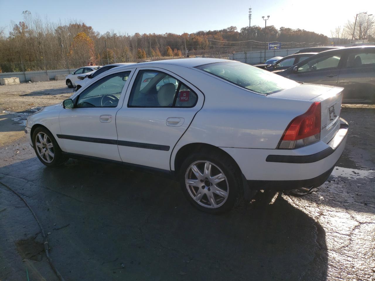 2004 VOLVO S60