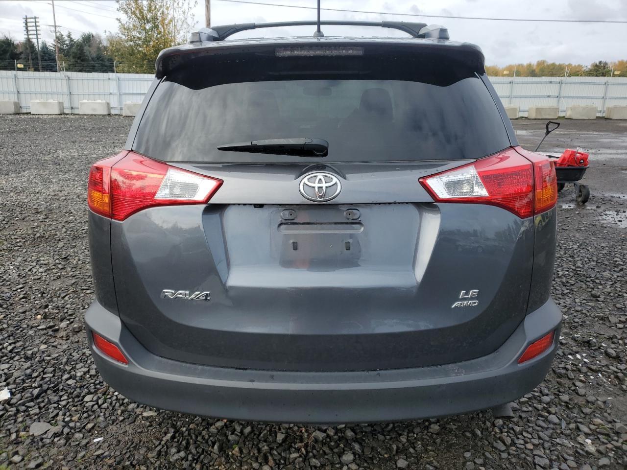 2015 TOYOTA RAV4