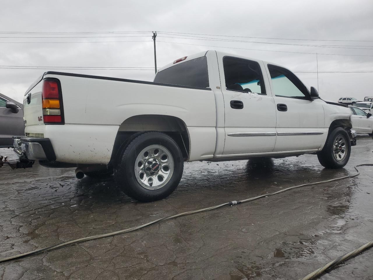 2005 GMC Sierra