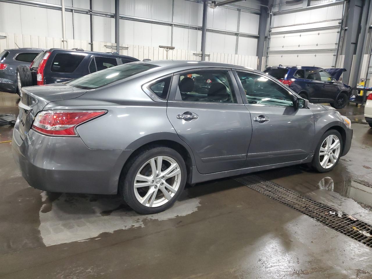 2014 NISSAN ALTIMA