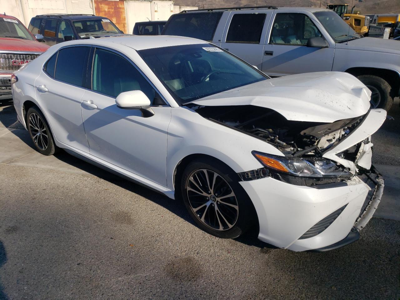 2019 TOYOTA CAMRY