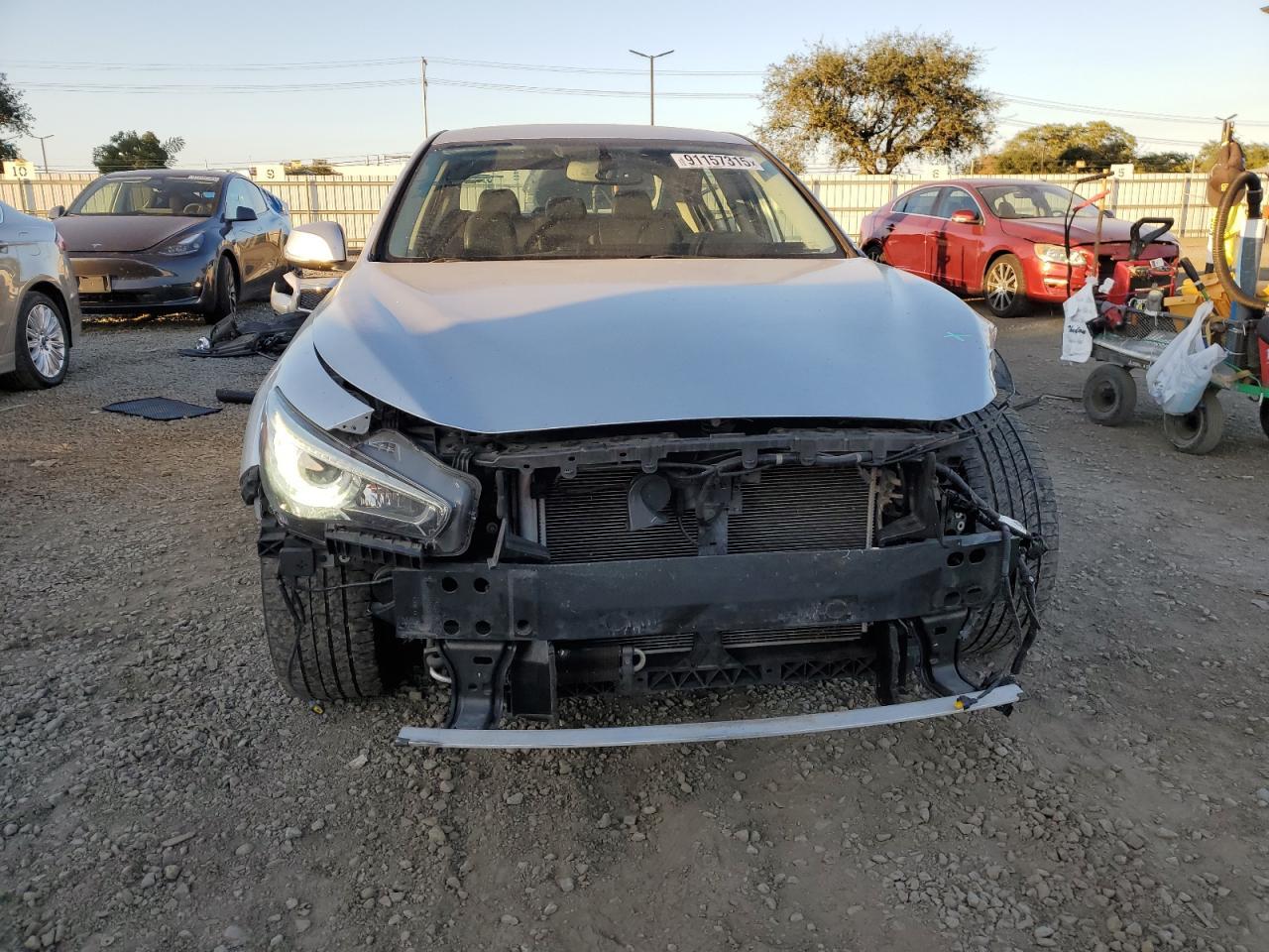 2015 INFINITI Q50