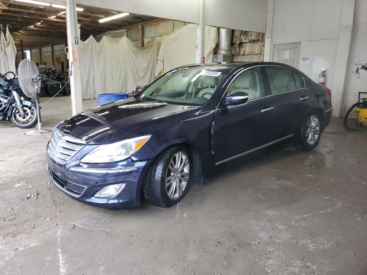 2012 HYUNDAI GENESIS
