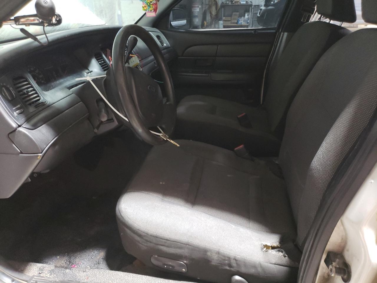 2007 FORD Crown Victoria