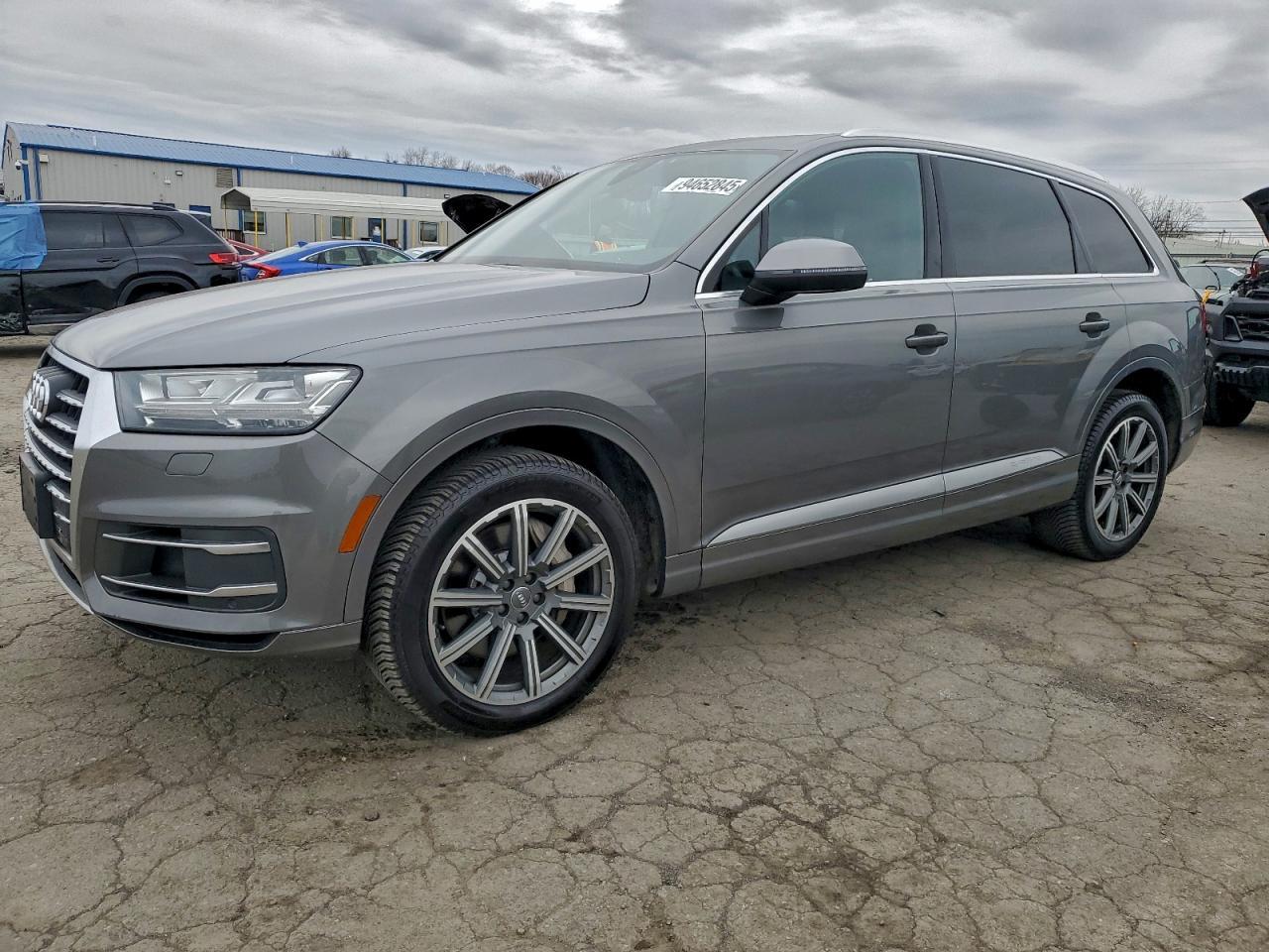 2017 AUDI Q7