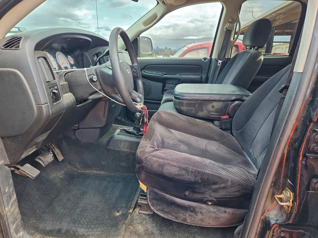 2005 DODGE RAM 1500