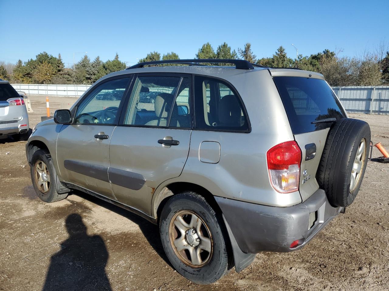 2003 TOYOTA RAV4