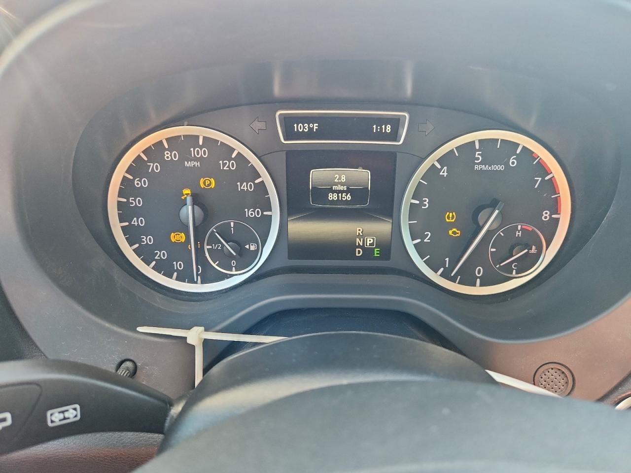 2017 INFINITI QX30