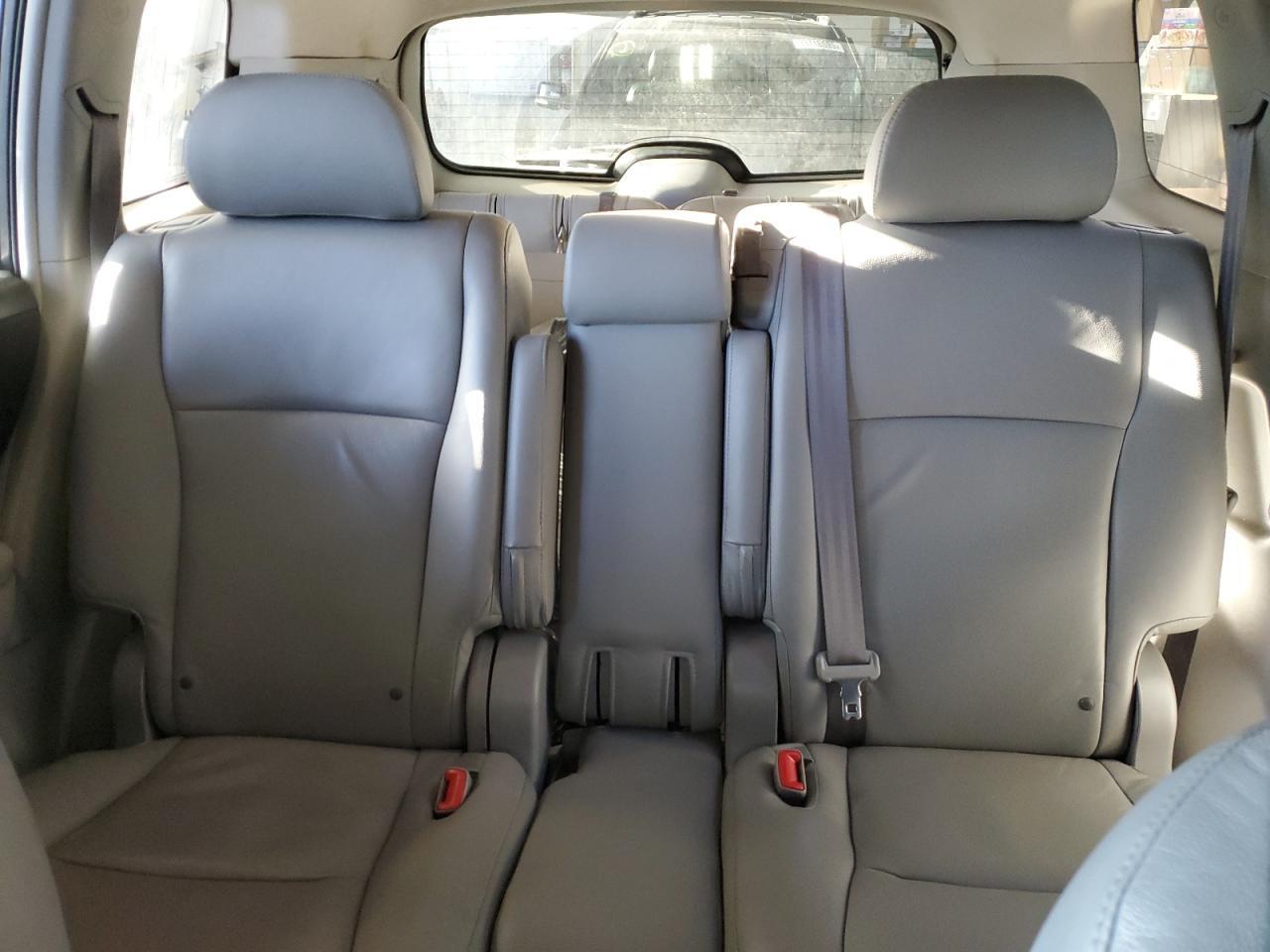 2013 TOYOTA HIGHLANDER