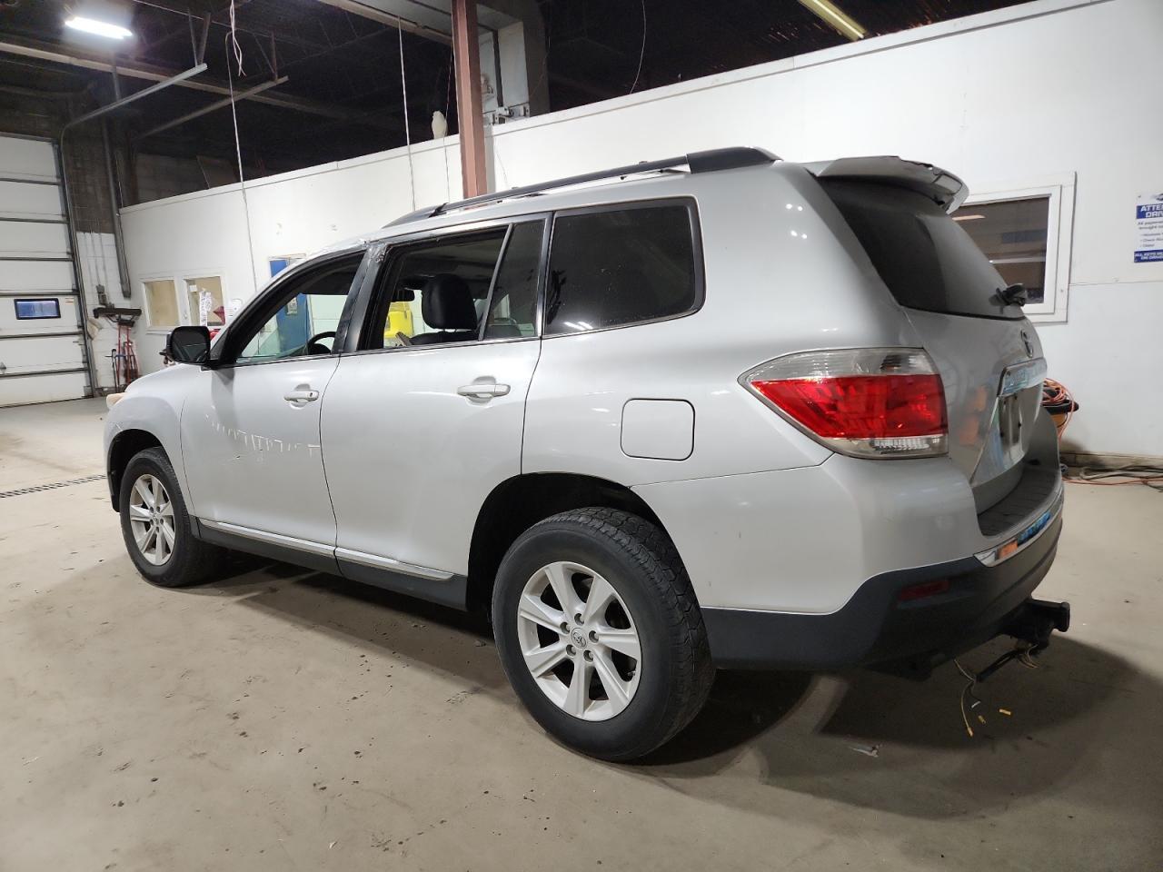 2013 TOYOTA HIGHLANDER