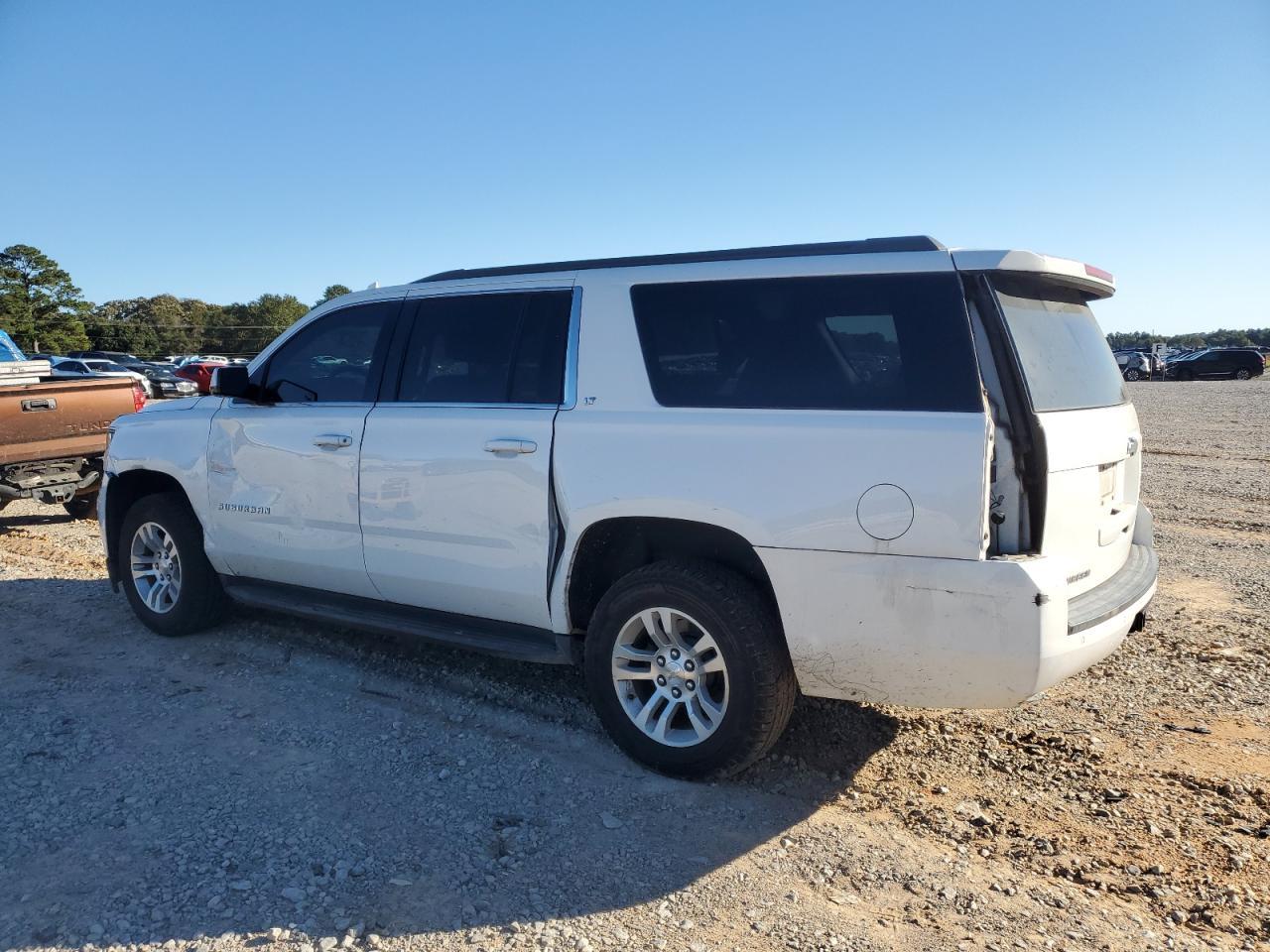 2018 CHEVROLET Suburban