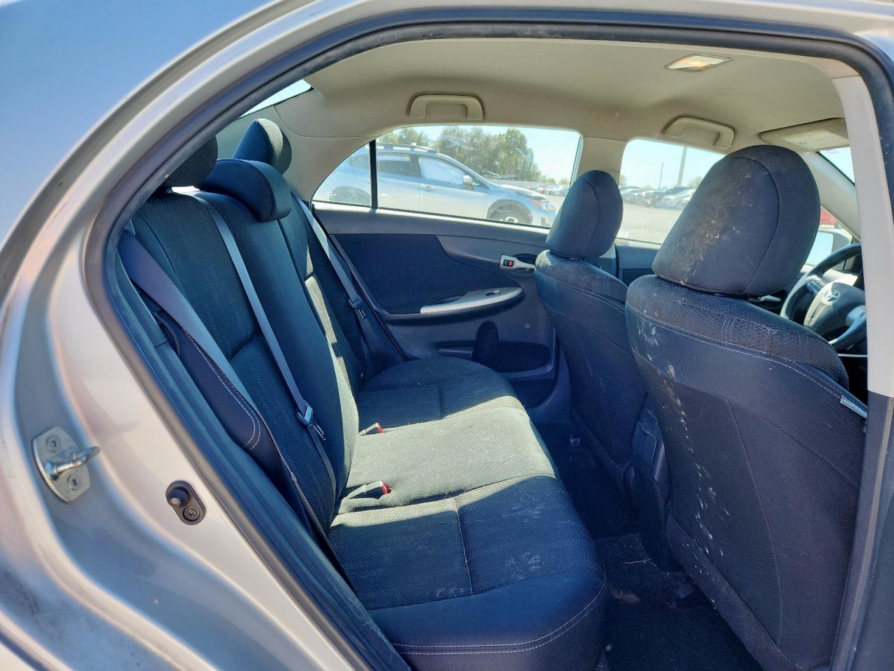2012 TOYOTA COROLLA