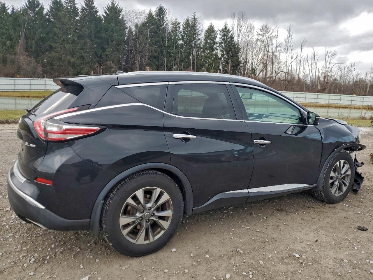 2015 NISSAN MURANO