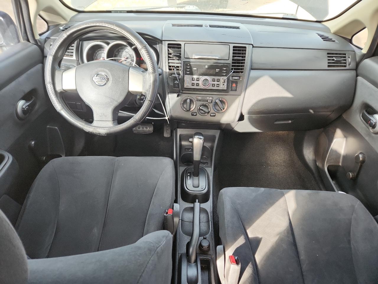 2010 NISSAN VERSA