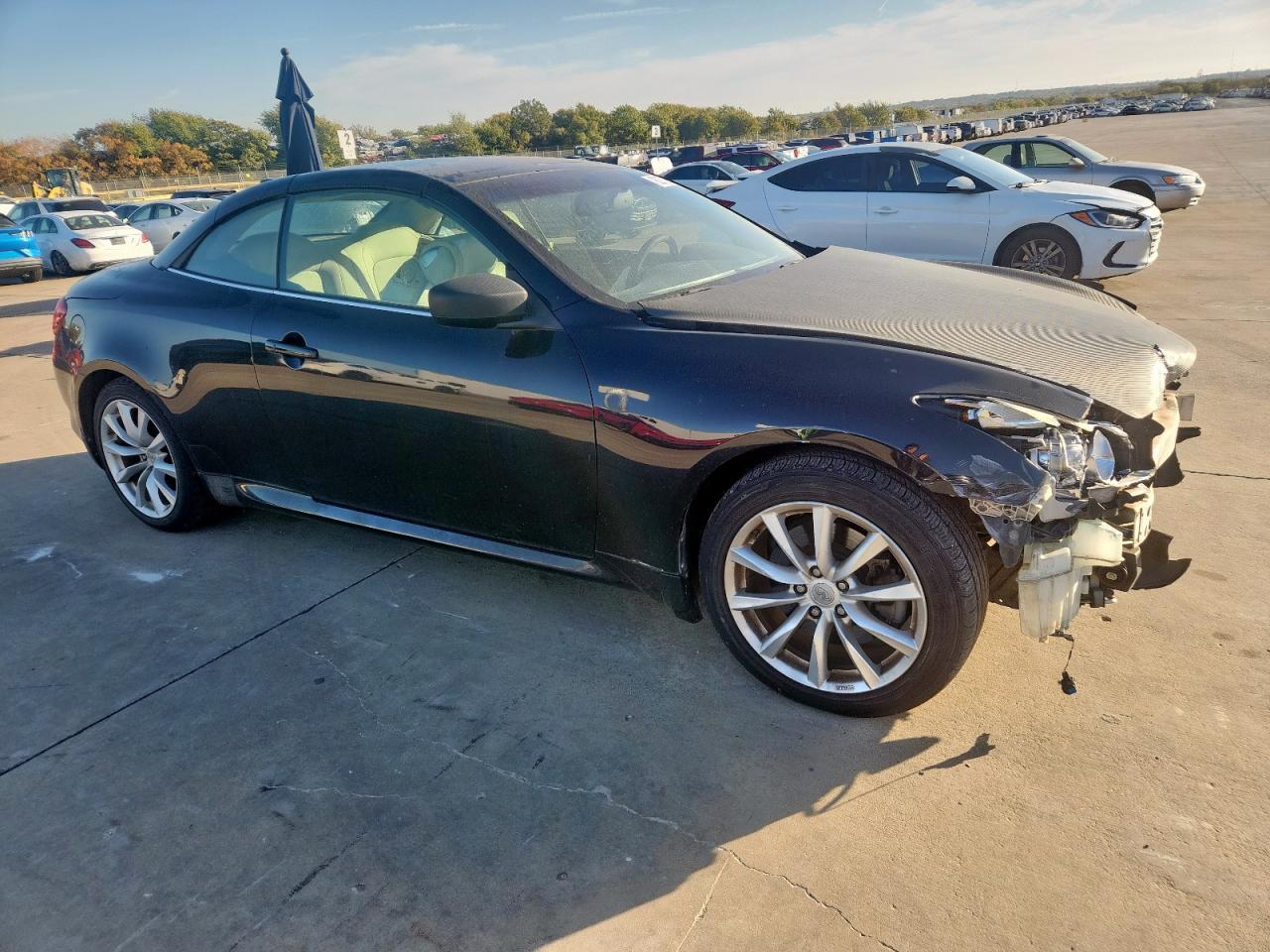 2012 INFINITI G37