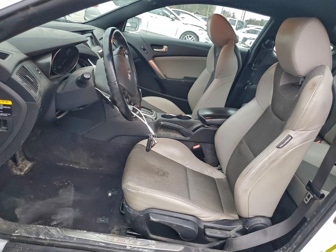 2015 HYUNDAI GENESIS