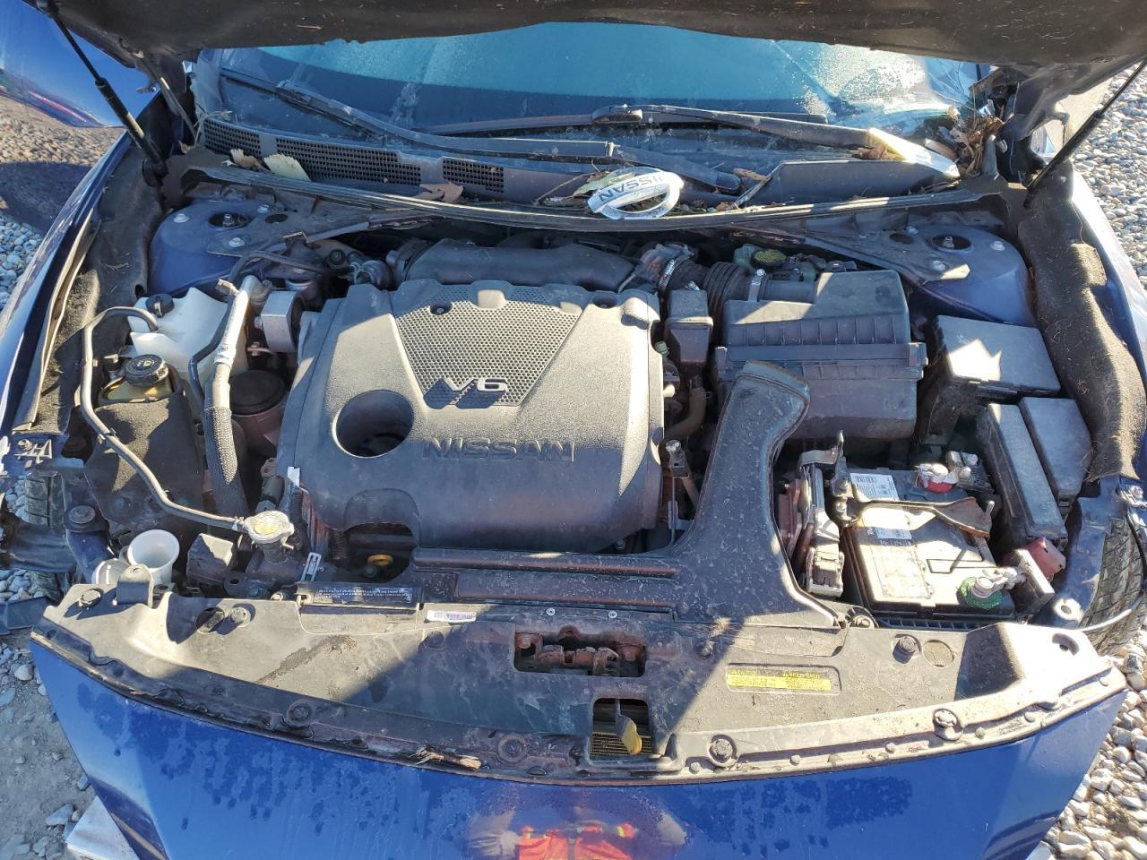 2016 NISSAN Maxima