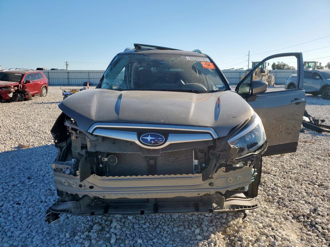 2021 SUBARU FORESTER