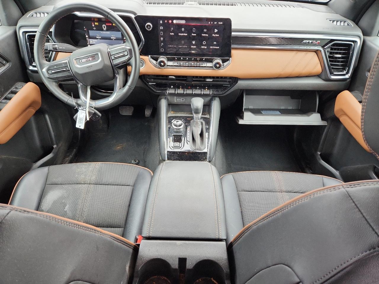 2023 GMC CANYON