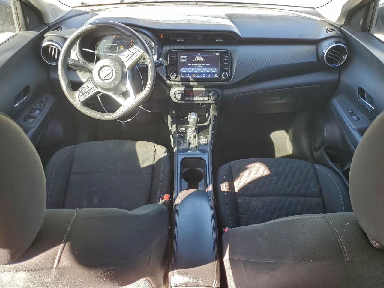 2022 NISSAN KICKS