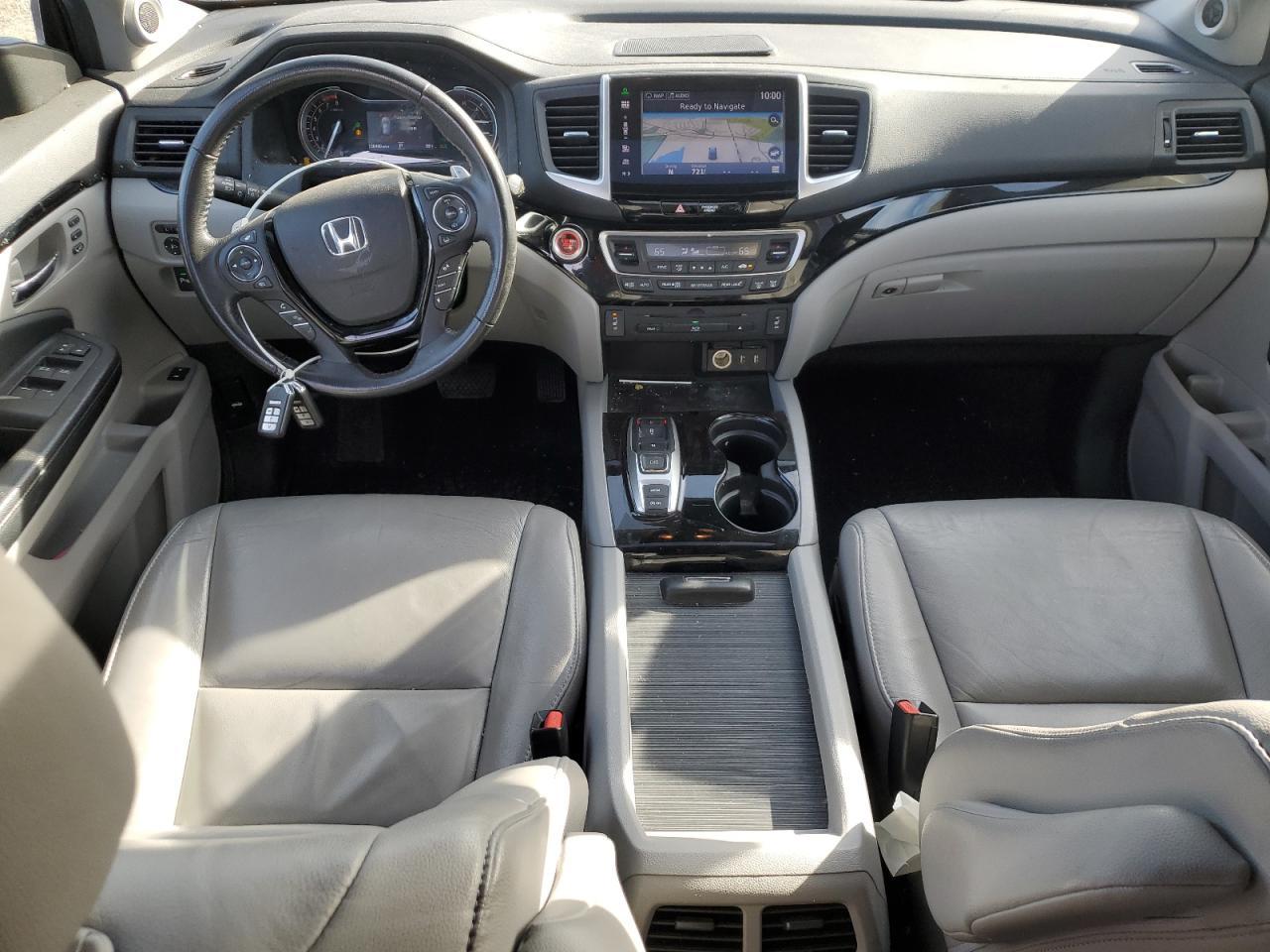 2016 HONDA PILOT