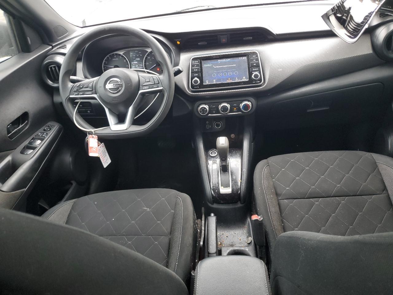 2020 NISSAN KICKS