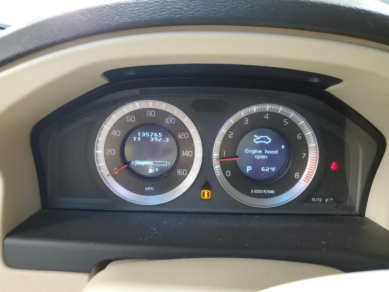 2009 VOLVO XC70