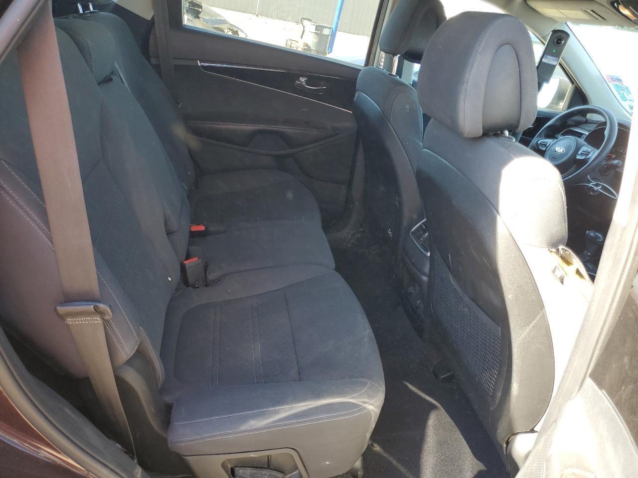 2016 KIA SORENTO