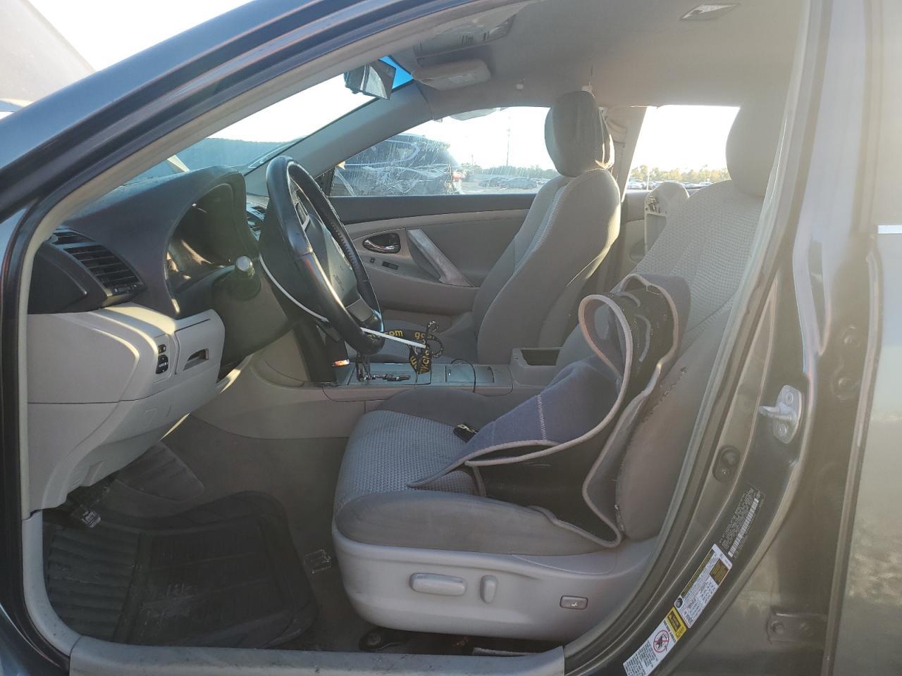 2009 TOYOTA CAMRY
