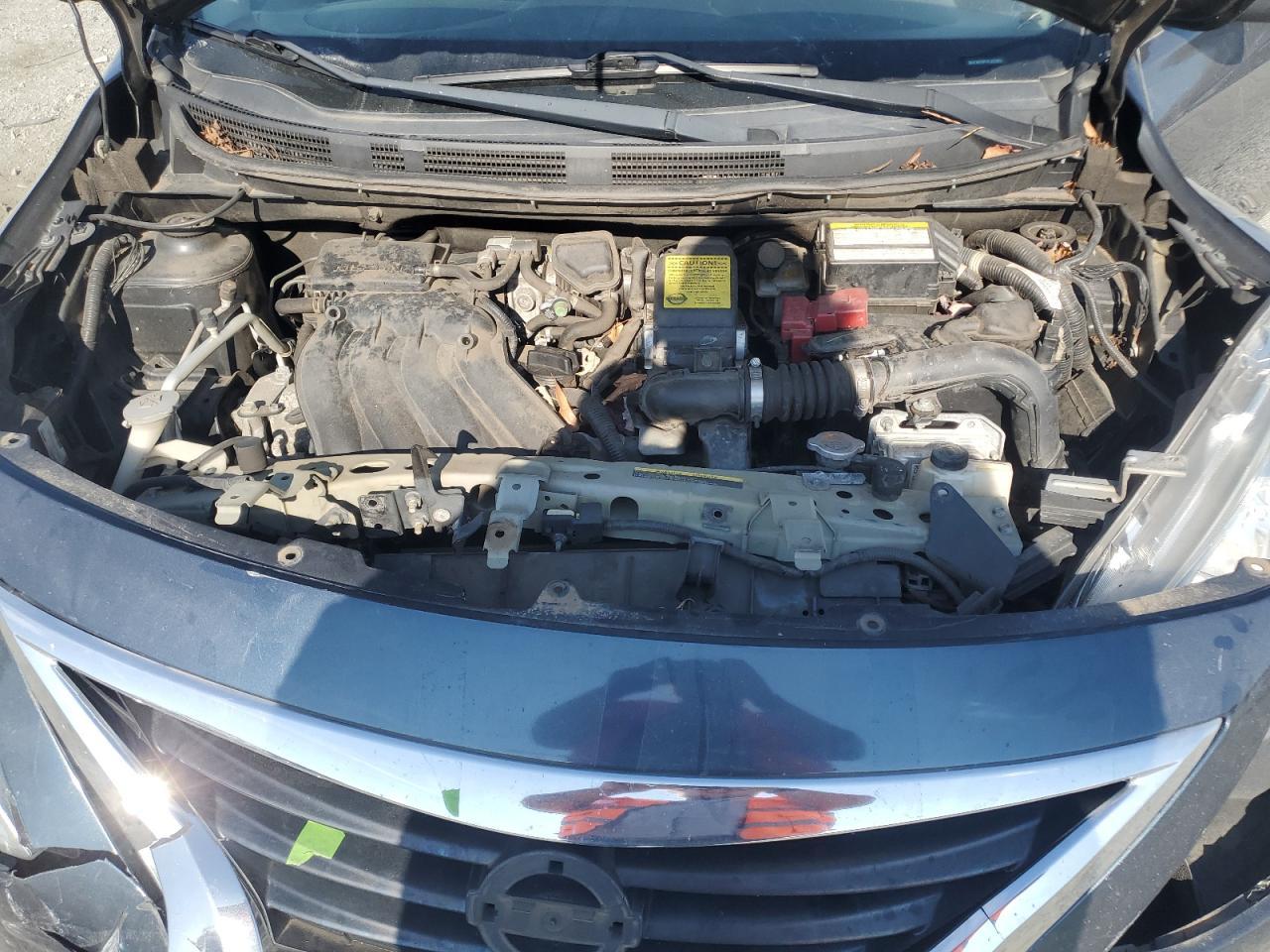 2015 NISSAN VERSA
