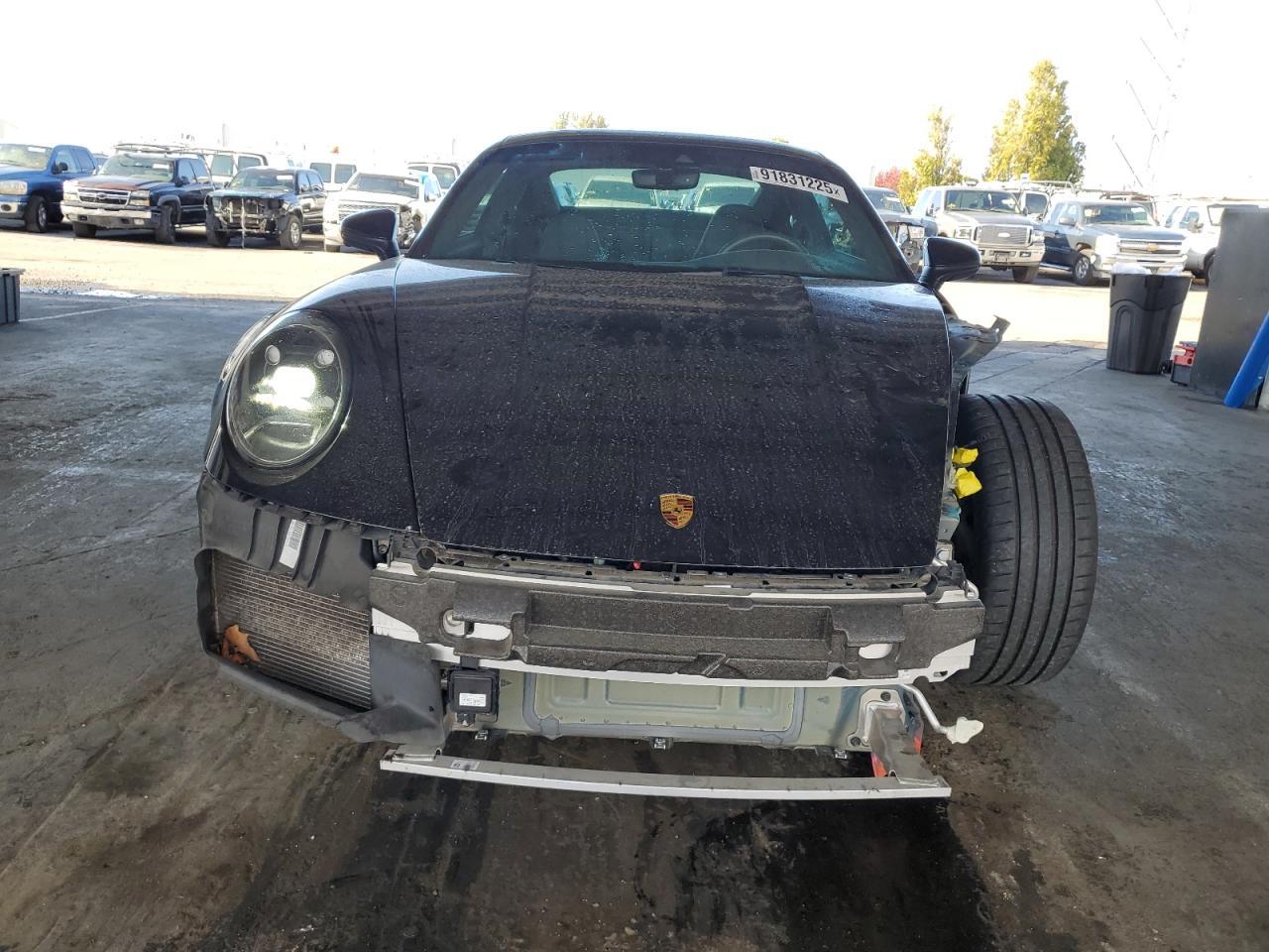 2021 PORSCHE 911