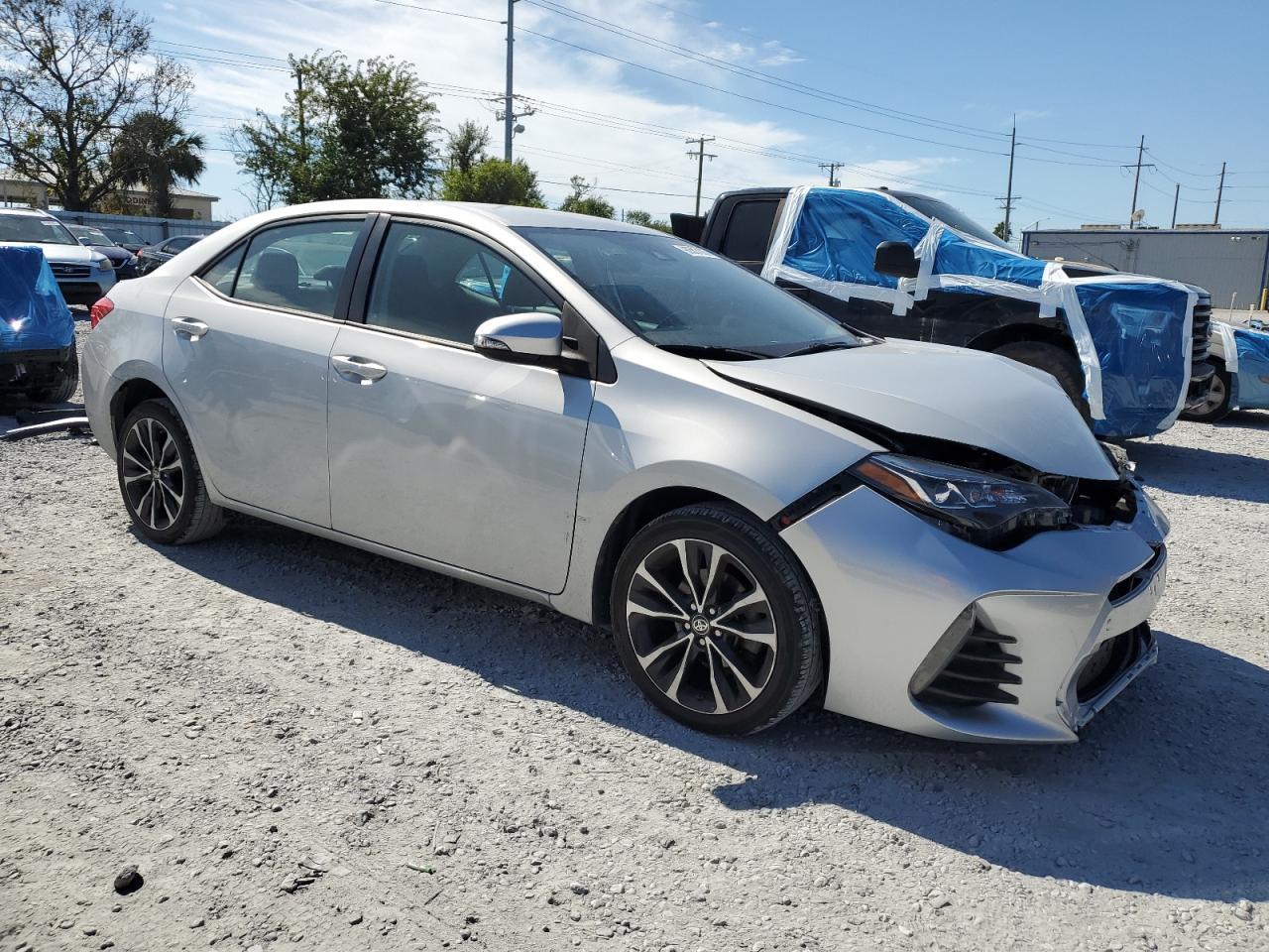 2017 TOYOTA COROLLA