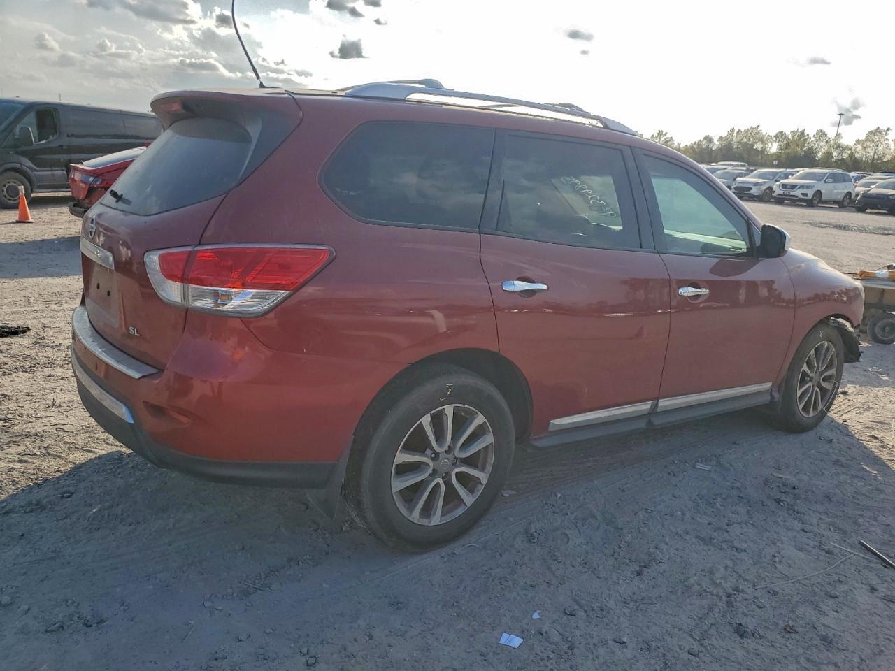2015 NISSAN PATHFINDER