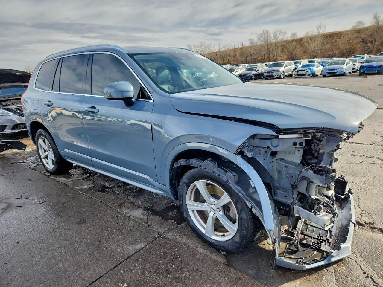 2020 VOLVO XC90